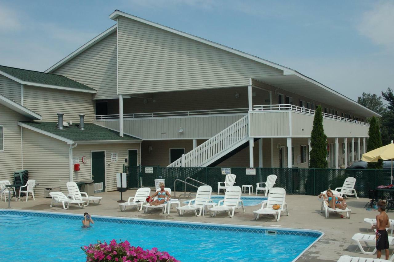 Sierra Sands Family Lodge Mears Exterior photo